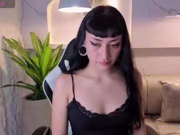 Ultraviolet_tp webcams show profile image 