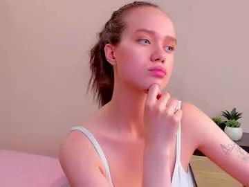 unearthlyy on Chaturbate