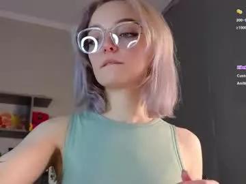unknownstatus from Chaturbate