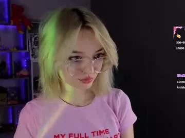 unknownstatus from Chaturbate