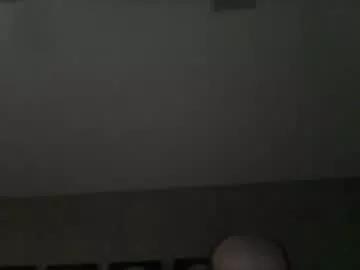 untuchabl1 from Chaturbate