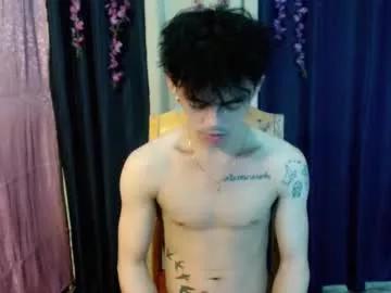 urhunky_boy from Chaturbate