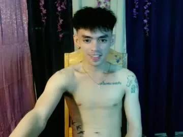 urhunky_boy from Chaturbate