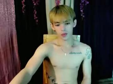 urhunky_boy from Chaturbate
