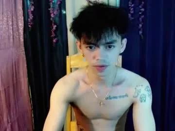 urhunky_boy from Chaturbate