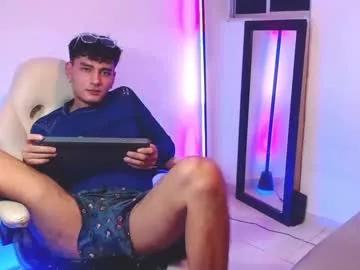 valentin_peach from Chaturbate is Freechat
