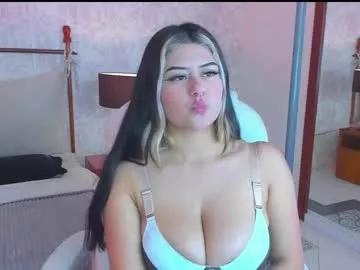Explore our live girls sluts from our Custom and Multi clubs and checkout exclusive access to highly interactive content, such as shape, hair, titties, pussy type and many more.