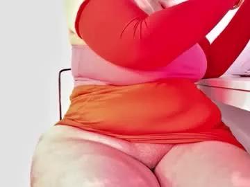 vehe_meneena from Chaturbate