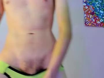 velvet_fenti from Chaturbate