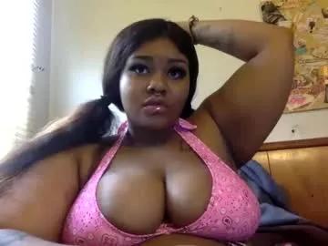 velvette323 from Chaturbate