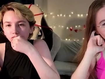 velvetvalkyries from Chaturbate
