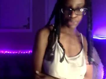 viiickyyy from Chaturbate