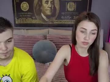 vikki_and_george from Chaturbate