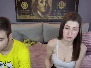 vikki_and_george from Chaturbate