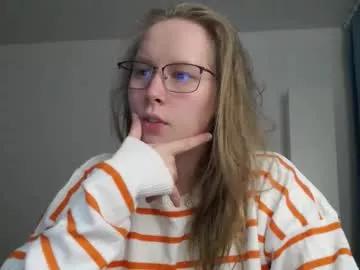 villena_ from Chaturbate