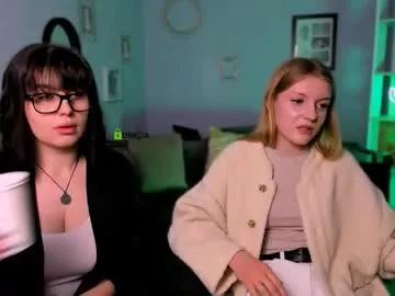 violett_queen12 from Chaturbate is Freechat