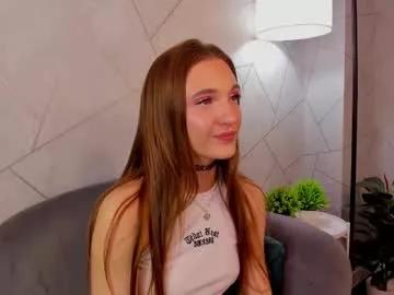 virdjinia_green from Chaturbate is Freechat