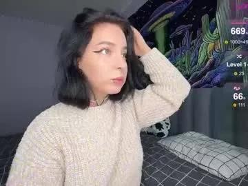 vivi__squirrel from Chaturbate