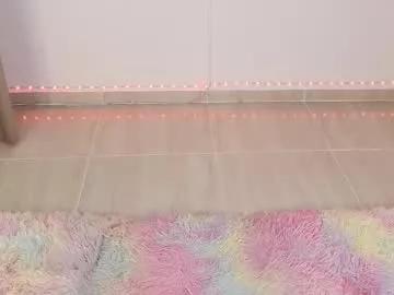 vivi_luv from Chaturbate