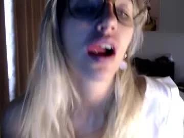 vivica_coke from Chaturbate