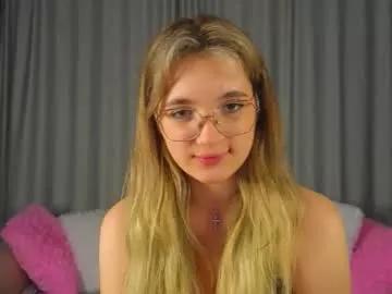 Vivyboo111 webcams show profile image 