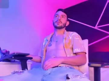 vynny_blacke_ from Chaturbate