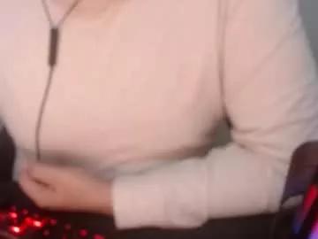 wellingtont from Chaturbate