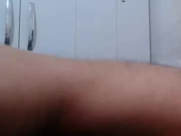 wellingtont from Chaturbate