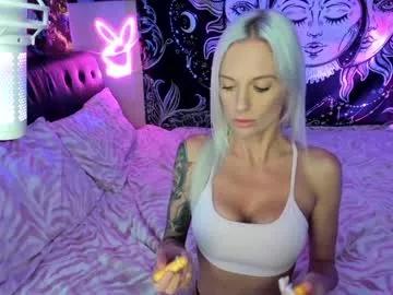 xbbybelle from Chaturbate