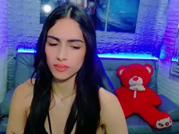 Explore our live girls sluts from our Custom and Multi clubs and checkout exclusive access to highly interactive content, such as shape, hair, titties, pussy type and many more.