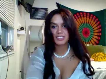 Xova_fficial webcams show profile image 