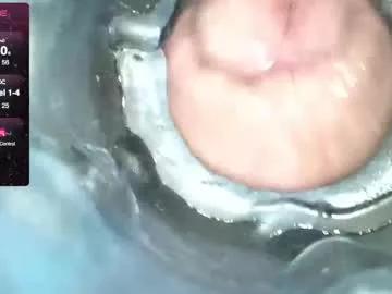 xoxowtf from Chaturbate