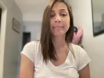 xxsweetbellafox from Chaturbate