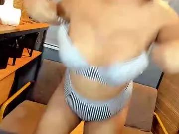 xxtastefullayeshaxx from Chaturbate
