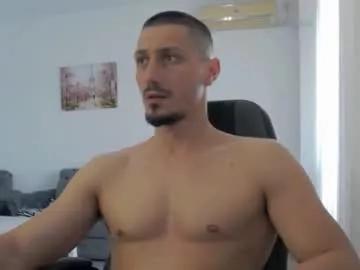 xxx_alejandro from Chaturbate