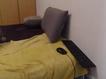 xxxbustybabe27x from Chaturbate