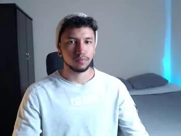yeff_stone from Chaturbate
