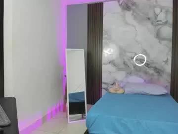 yelena03 from Chaturbate