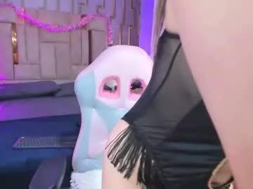 yelena_mutiz from Chaturbate