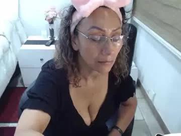 yessilatin from Chaturbate