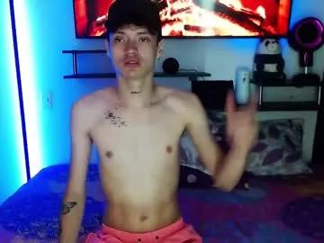 Yimbersonpeter webcams show profile image 