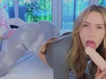 yononeey from Chaturbate