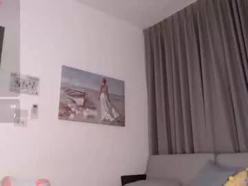 yoonipooni from Chaturbate