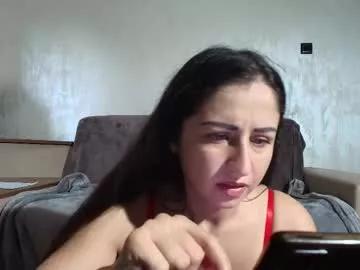 ysabelle32 from Chaturbate is Freechat