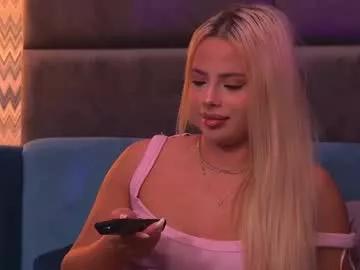 yssabelfox from Chaturbate