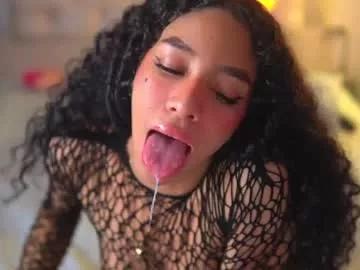 yuyi_cam from Chaturbate