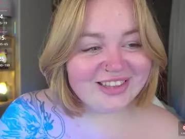 zarareign_ from Chaturbate