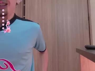 zenn_rush from Chaturbate