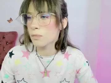 zooeybelair from Chaturbate