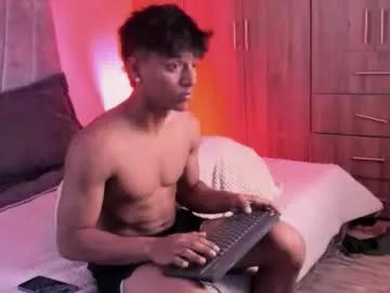 zyzz_1812 from Chaturbate